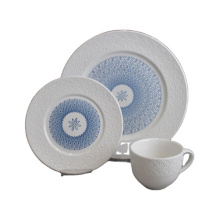 Hot Sale Luxury Emboss 18pcs Ceramic Porcelain Dinnerware